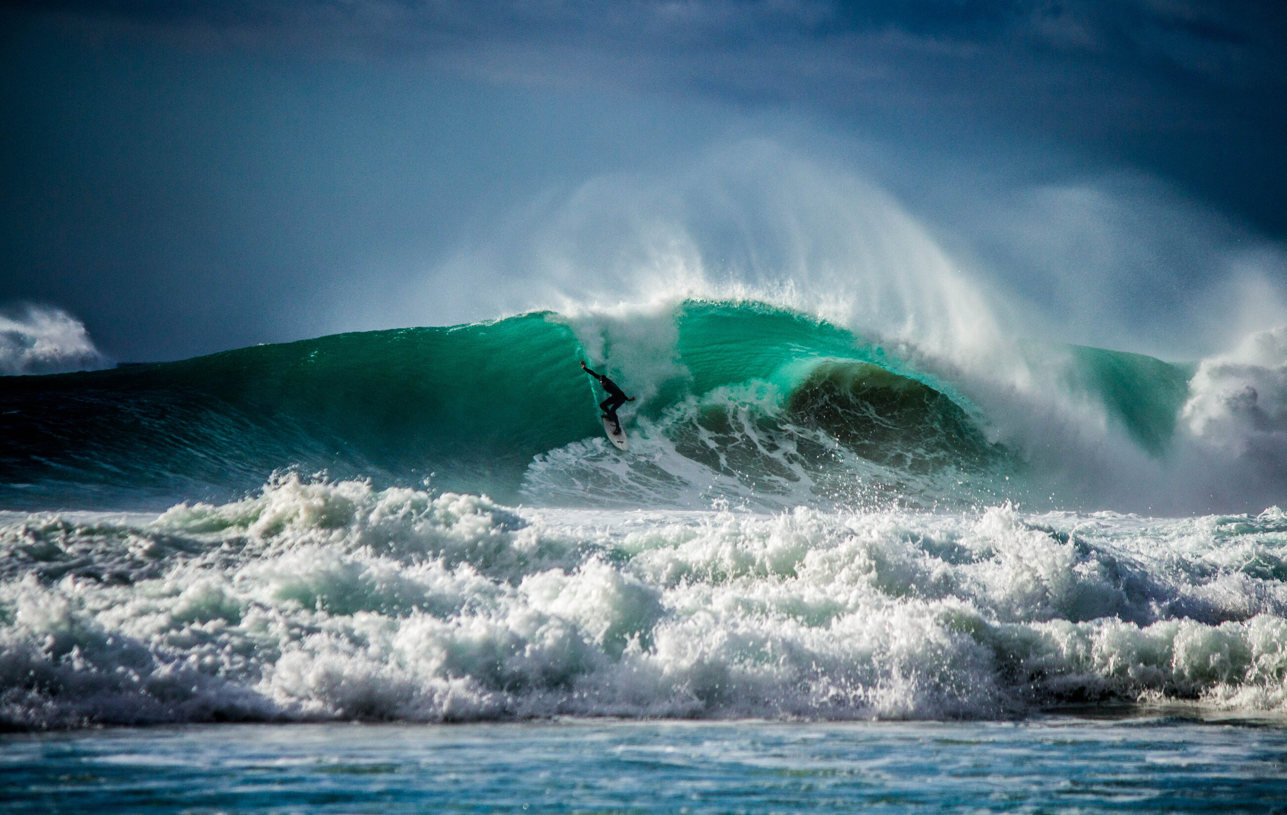 A clean barrel breaking over a Cape Town reef